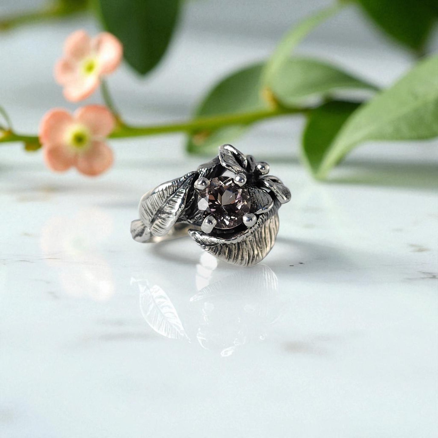 Hibiscus Ring with Pink Morganite