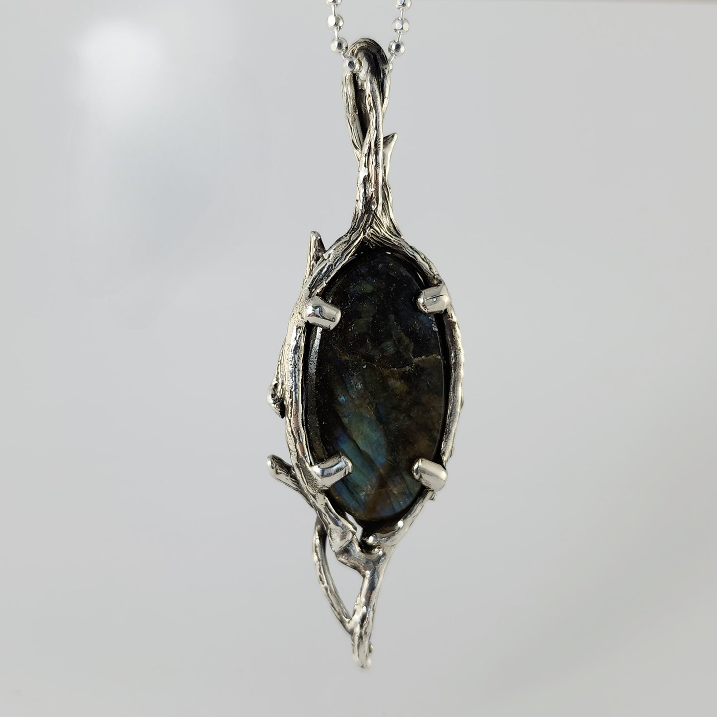 Labradorite Silver Pendant