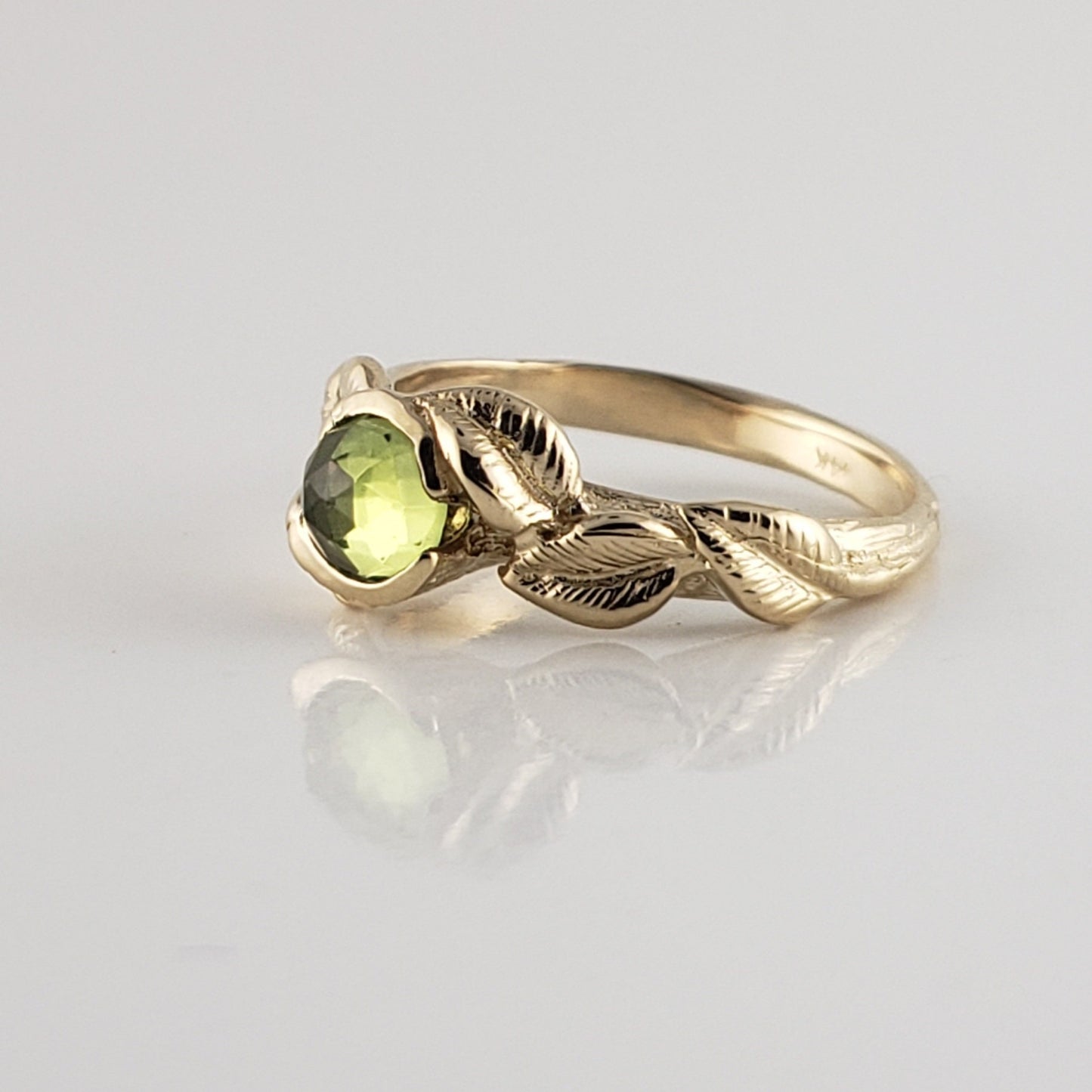 Rose Cut Peridot Leaf Ring