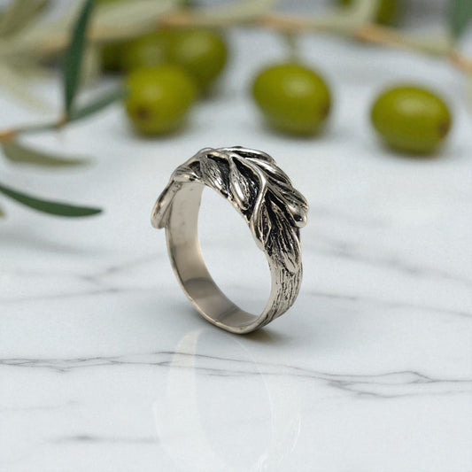 Olive Branch Ring with Round Peridot