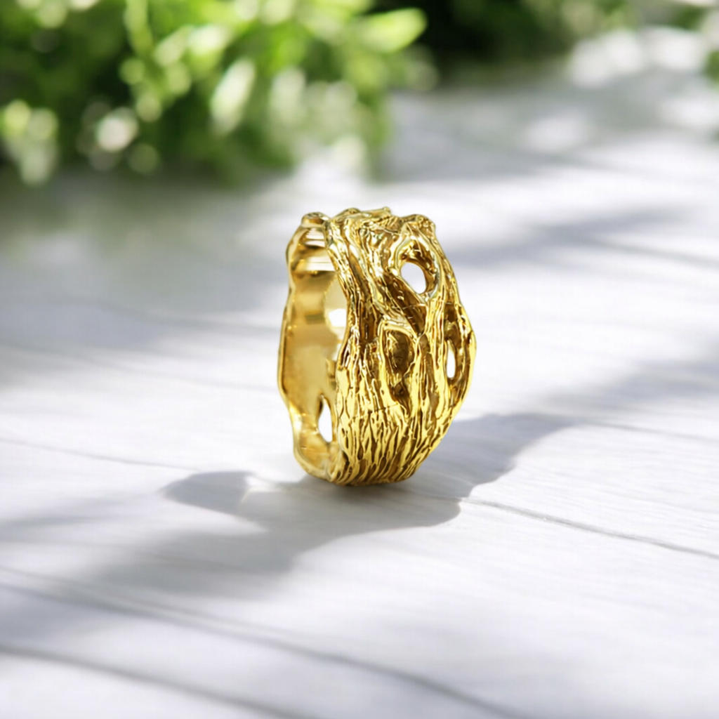 Driftwood Style Wedding Band in Solid Gold